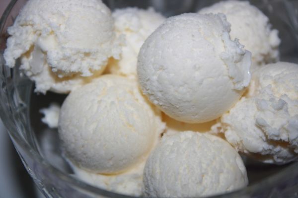 ნესვის ნაყინი