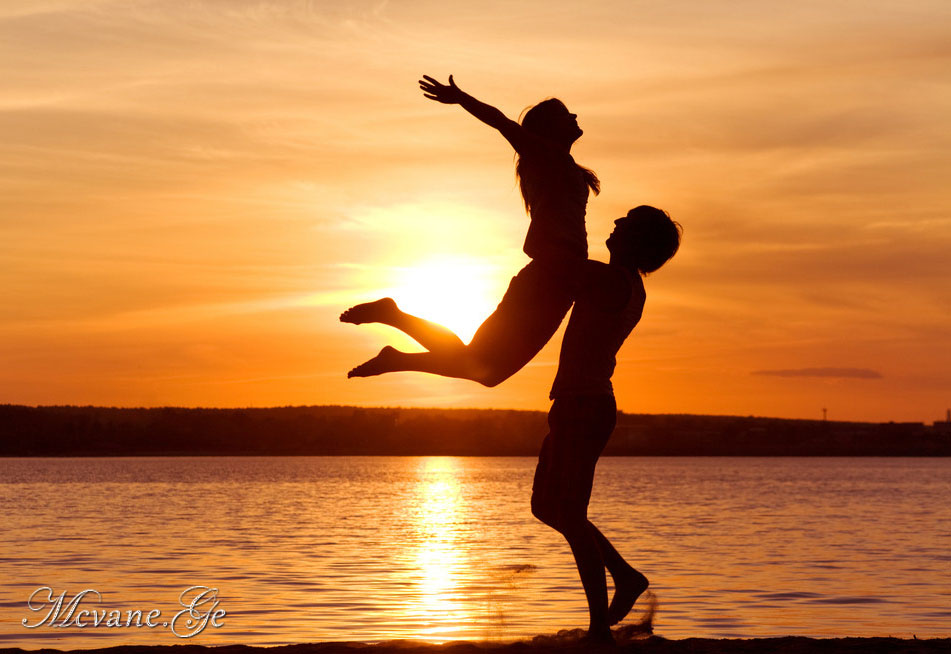 ზვიად კეჭაყმაძე - მე მზე ვარ შენში...